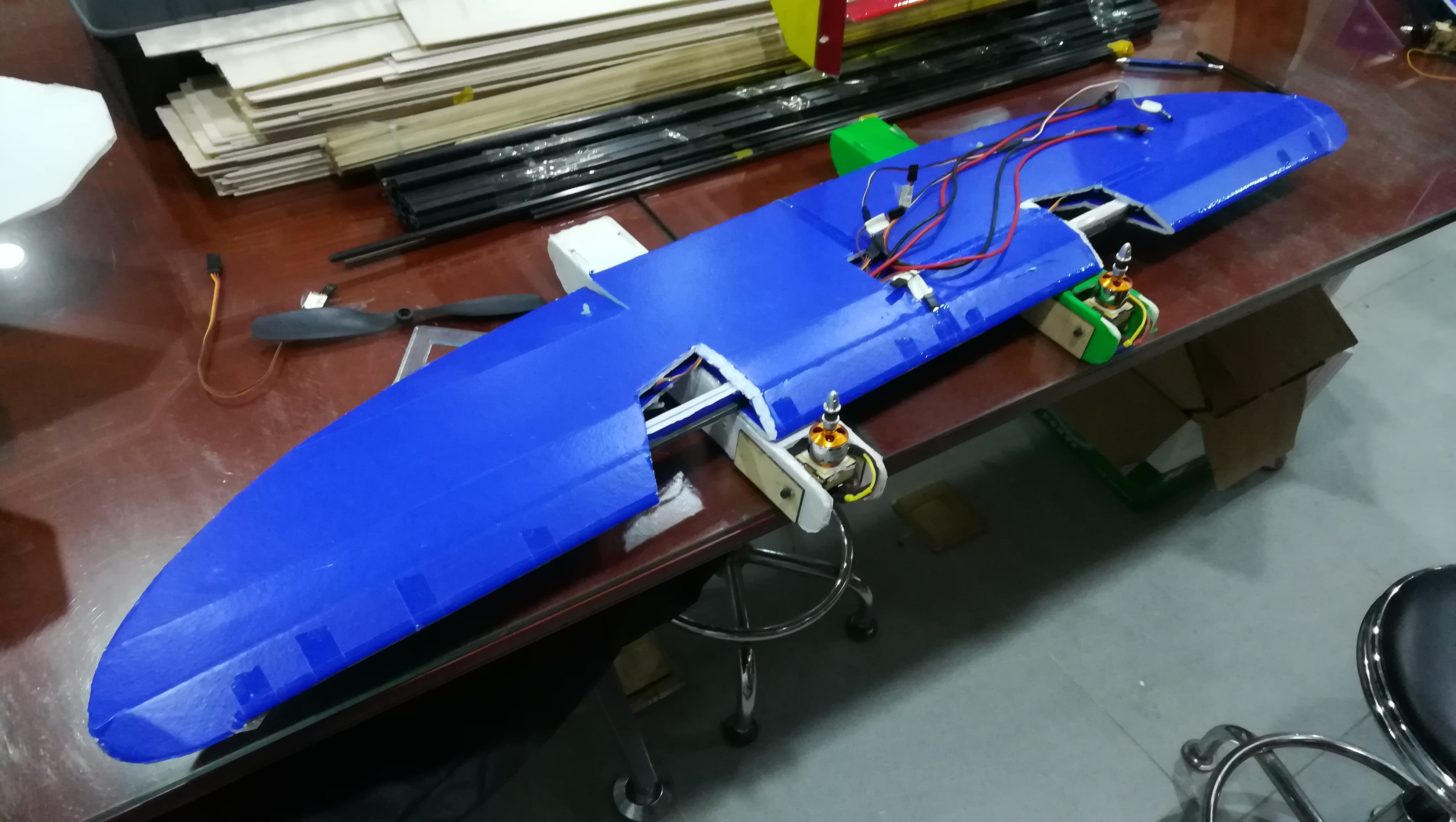 图10 拼接完成的机翼